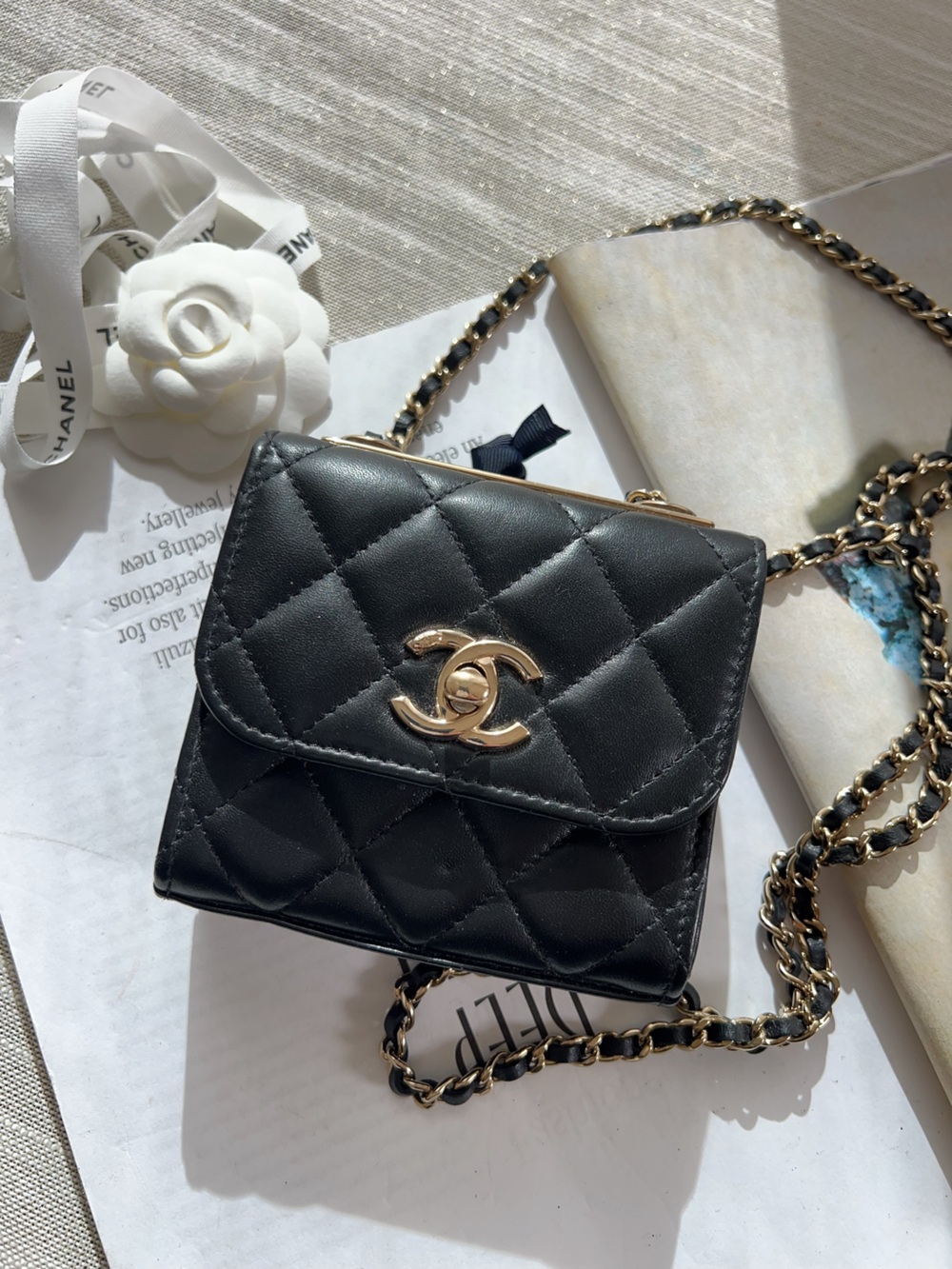Chanel Lambskin Quilted Trendy CC Card Holder On Chain Black
